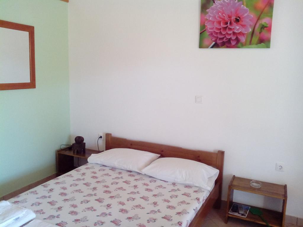 Drakano Rooms ฟานารี ภายนอก รูปภาพ