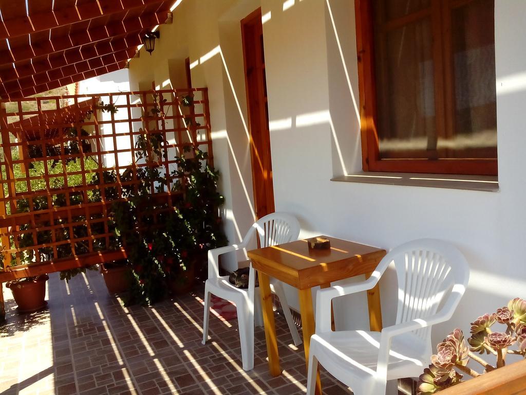 Drakano Rooms ฟานารี ภายนอก รูปภาพ